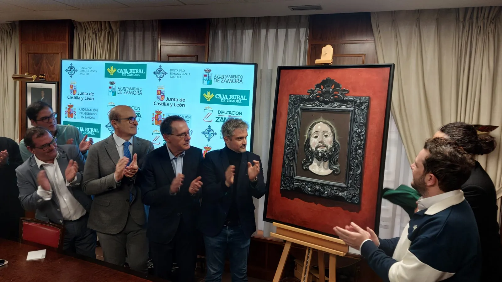 Presentacion del cartel de semana santa 2026 de carlos adeva